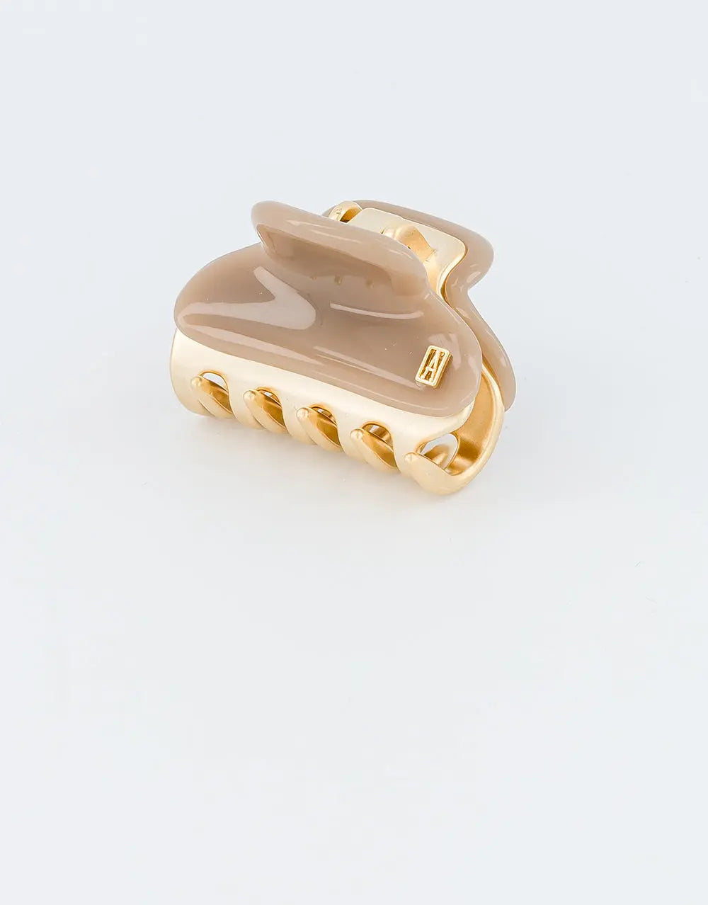 Vendome|Clips|4.5|BEIGE|Acelate Alexandre De Paris GCC