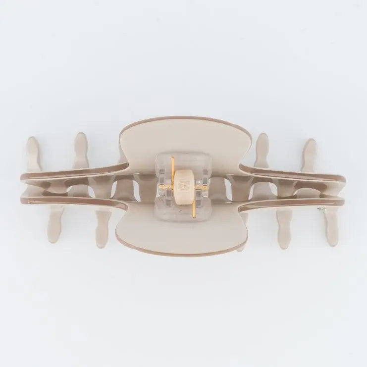 Limited|Clips|11|BEIGE|Acelate Alexandre De Paris GCC
