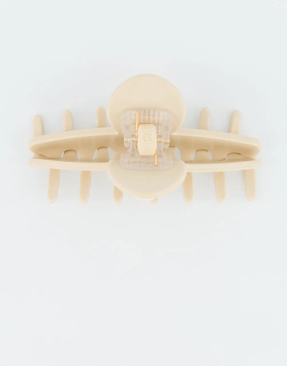 Limited|Clips|8.7|BEIGE|Acelate Alexandre De Paris GCC
