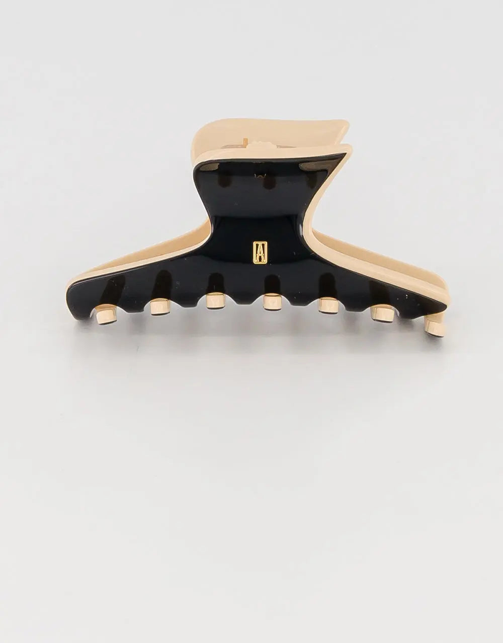 L’Audacieuse Clip-8.5 cm-Black Clip-Beige-Alexandre de paris gcc