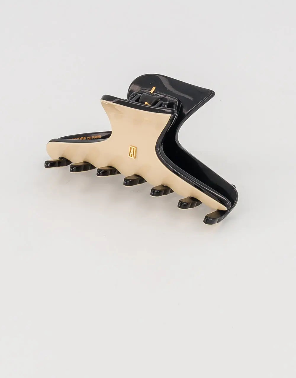 La Reine Clip-Beige-Casual styling clip-8.5 cm-Alexandre de paris GCC