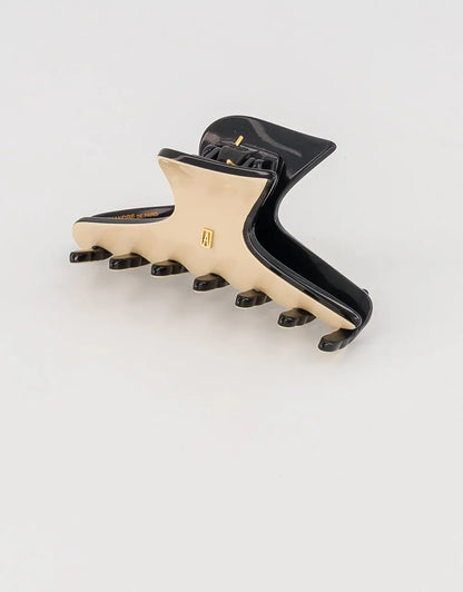 La Reine Clip-Beige-Casual styling clip-8.5 cm-Alexandre de paris GCC