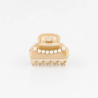 Isolde Clip-Gold-4.5 cm-fashion luxury-vendome clips-side view-alexandre de paris gcc