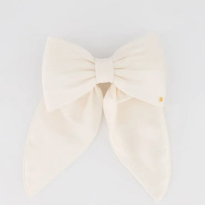 Couture|Barrette|8.5|WHITE|Satin Alexandre De Paris GCC